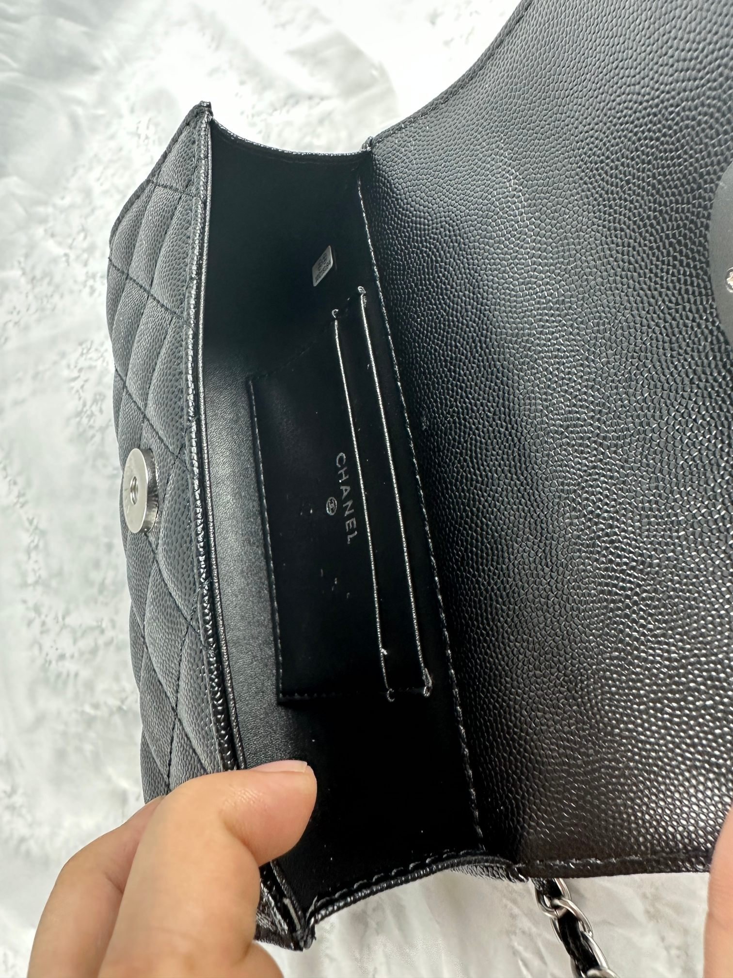 Chanel 23P Clutch With Chain Bag With Top Handle Black 19Cm - Image 7