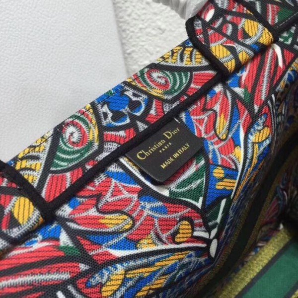 Dior Book Tote Bg In Butterfly Canvas - Image 4