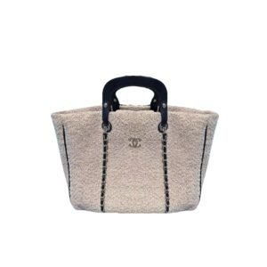 Chanel Deauville Large Tote Shopping Bag Crumpled Shearling Grey 40Cm