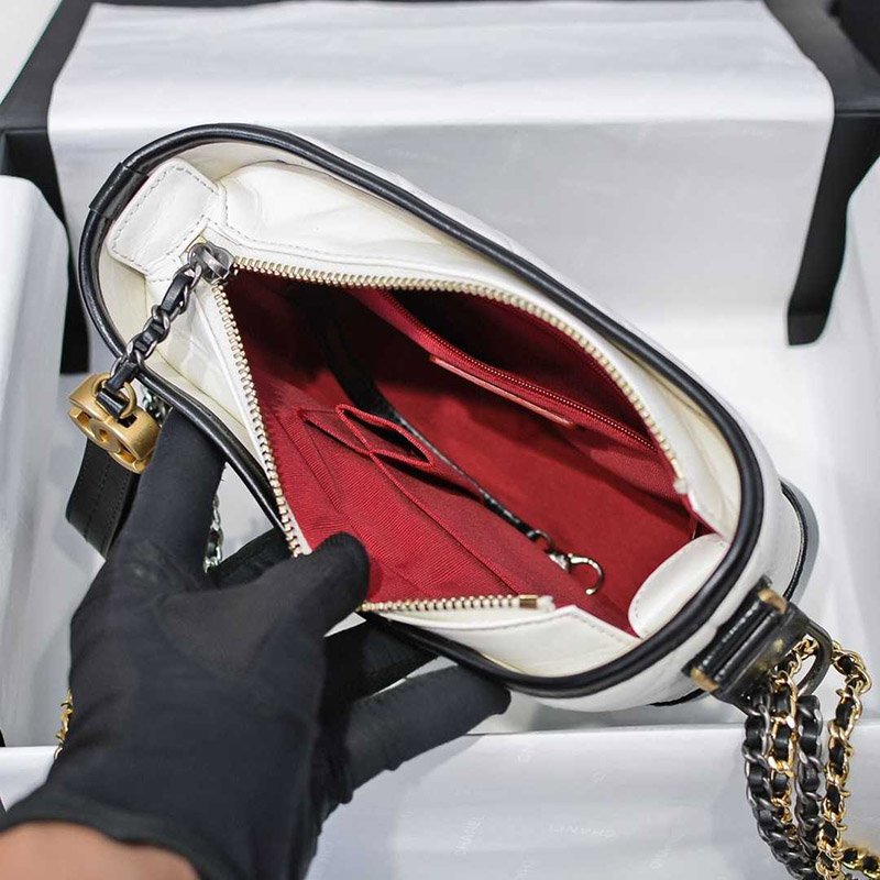 Chanel'S Gabrielle Small Hobo Bag - Image 7
