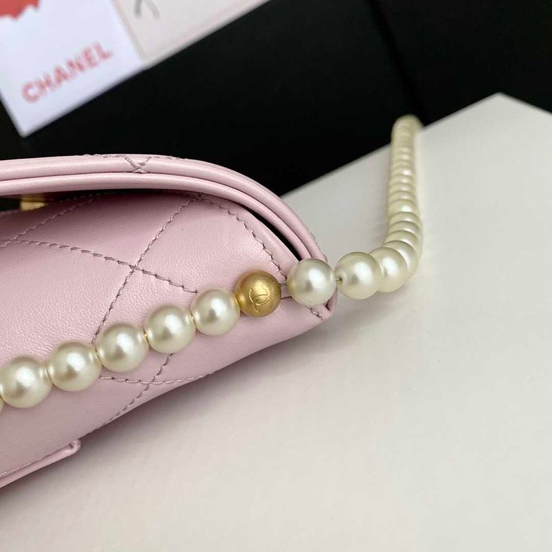 Chanel Small Hobo Bag - Image 8